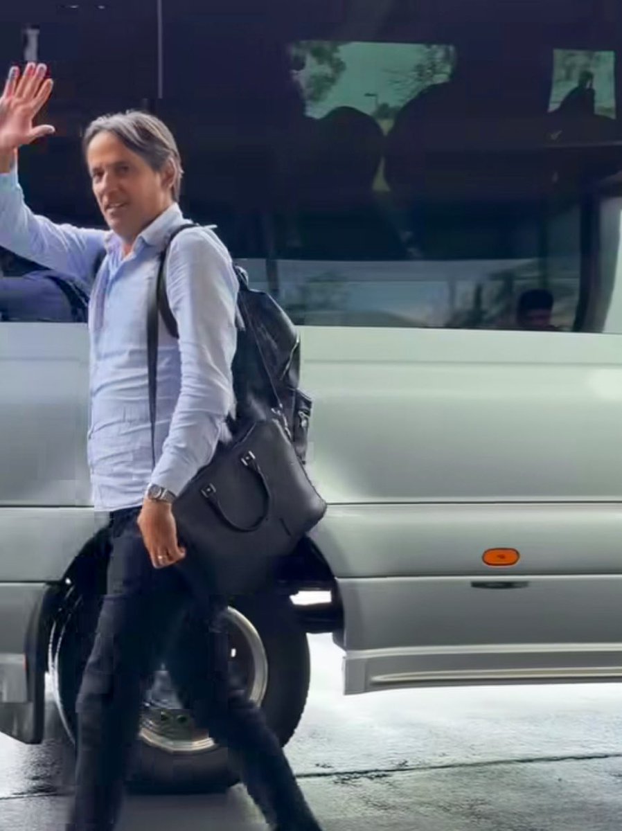 🚨🚨🚨🚨🚨🚨🚨

انزاغي أمام اختيار  صعب لتسجيل ثيو 
نسبة البقاء 

1  لودي  40%
2 مالكوم 20%
3  ميتروفيتش 40%