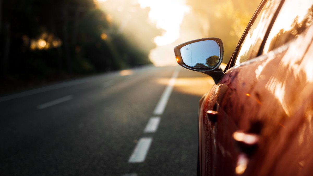 Rolling into the August Long Weekend! ✨ Make sure your car is sparkling for those last big summer adventures. Drop by for a wash!