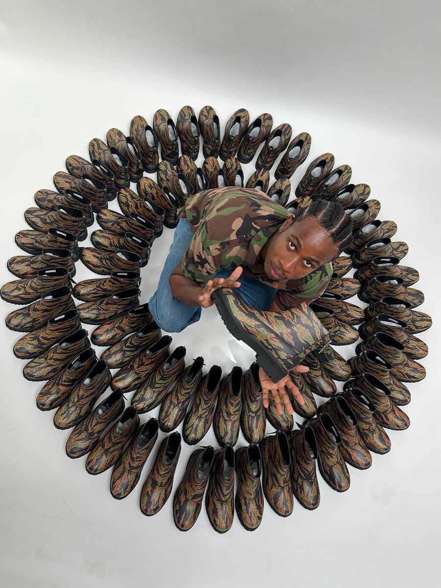 soldierboyfrie1's tweet image. Made a shoe with @Timberland 

Coming soon