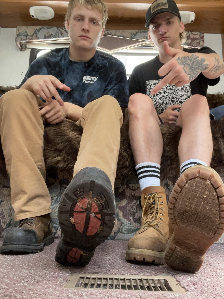 Come clean our work boots <a href="/AlphaJ99/">AlphaJ (6.9K)</a>