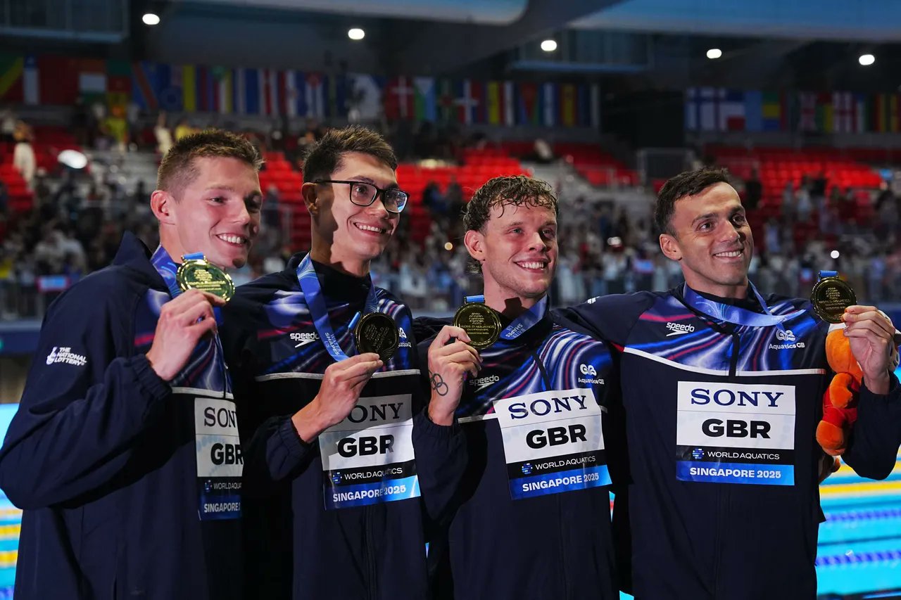 Esportes Infos on X: "Natação - Revezamento 4x200m Livre Masculino ? ??  Grã-Bretanha Equipe campeã: Duncan Scott Jack McMillan James Guy Matthew  Richards https://t.co/zzwy4Jv2eP" / X
