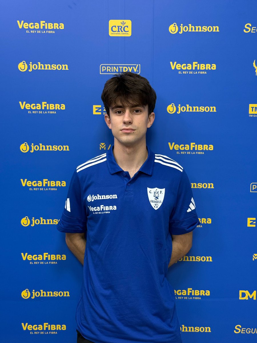 𝗢𝗳𝗶𝗰𝗶𝗮𝗹 🔔 |David Leonis y José Antonio Marcos se incorporan al filial. 💛💙

David es un lateral oriolano con mucha velocidad y llegada ⚡️

José Antonio es un portero oriolano procedente del Promesas Rojales. 🧤

¡Bienvenidos! 🦂

#SienteLaLlamada 📲