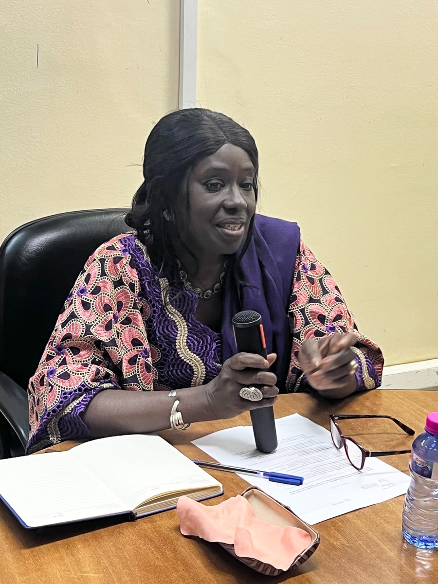 ECA_SROWA's tweet image. «Il n'y a pas d'ascenseur pour la réussite», @NgoneDiop9 a partagé son parcours et ses conseils avec des jeunes Nigériens engagés, lors d’une session de mentorat placée sous le thème du leadership organisée par le @ProgramVNUNiger . Un moment fort de transmission et d’inspiration