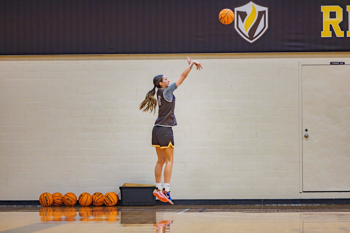 Valpo Women’s Basketball tweet media