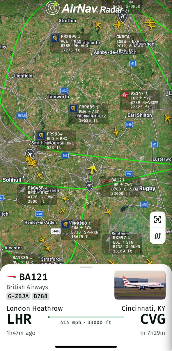 AirNavRadar's tweet photo. British Airways flight #BA121 is returning to Heathrow due to an engine surge on takeoff, with the possibility of a bird strike; the aircraft will dump fuel before returning. Via @FlightEmergency 

Track it live: https://t.co/90zh6XCxVj https://t.co/drH3HcNJDw