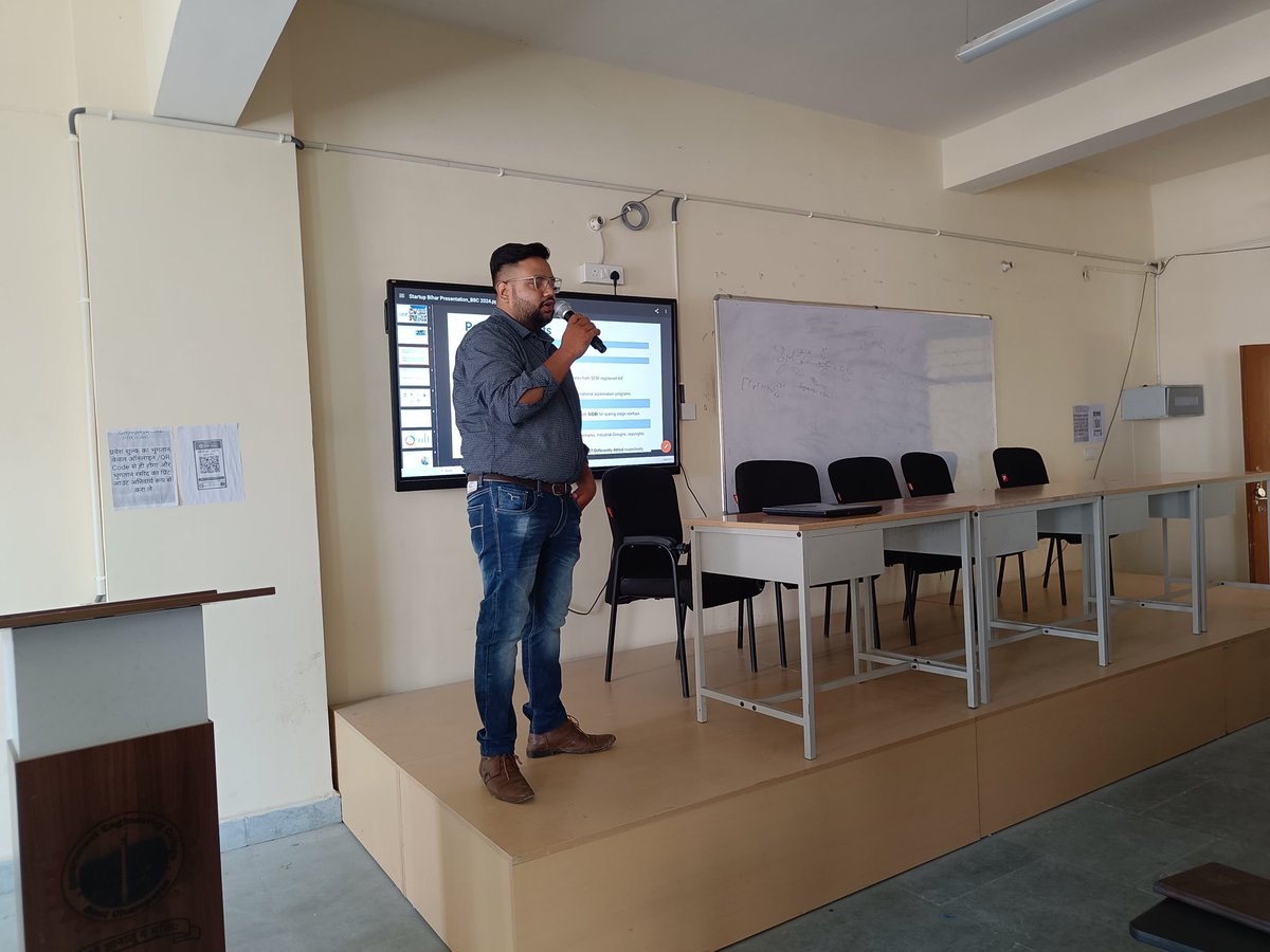 scellgecwc's tweet image. 🚀 Startup Spark Ignited!
Successfully conducted our Startup Bihar Orientation Program for the fresh minds of Batch 2025 at Government Engineering College, West Champaran.
Here’s to a new generation of innovators! 💡 #StartupBihar #GECWestChamparan
#scellgecwc #innovation