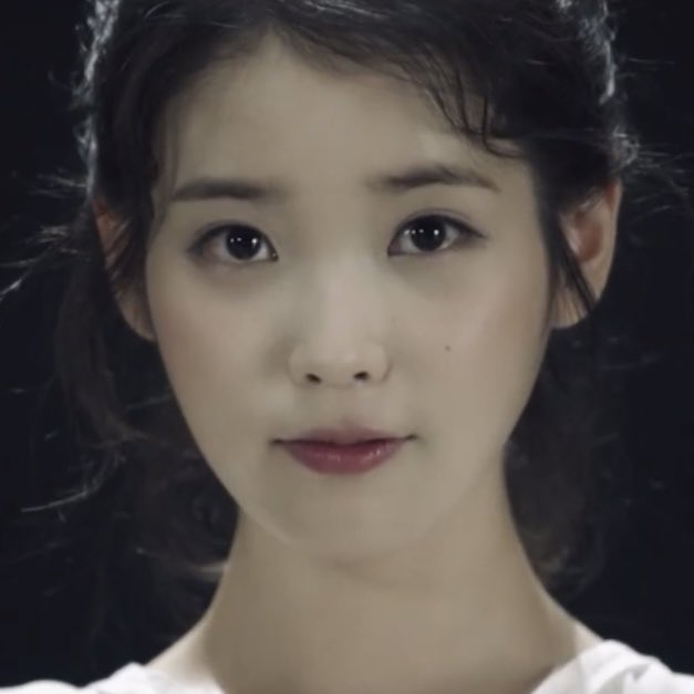 dlWldrma_iu's tweet photo. 미쳣나바………

23                                                33 https://t.co/kRuSCCCOG9