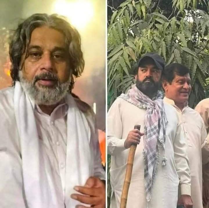 khaleeqmian's tweet photo. ایک سیاسی ٹکٹ
بظاہر مذہبی شخصیات کو کیا سے کیا بنا دیتا ہے
#_حامد_رضا اور #_کرم_شاہ_کا_فرزند
عمران خان کے در پر خان کی راکھی کرتے ہوٸے۔ 
 عمران خان کے سیکورٹی گارڈ بنے ہوئےہیں
 
سونا جنگل رات اندھیری چھائی بدلی کالی ہے
سونے والوں جاگتے رہیو چوروں کی رکھوالی ہے

⁦ https://t.co/4Cr92V021U
