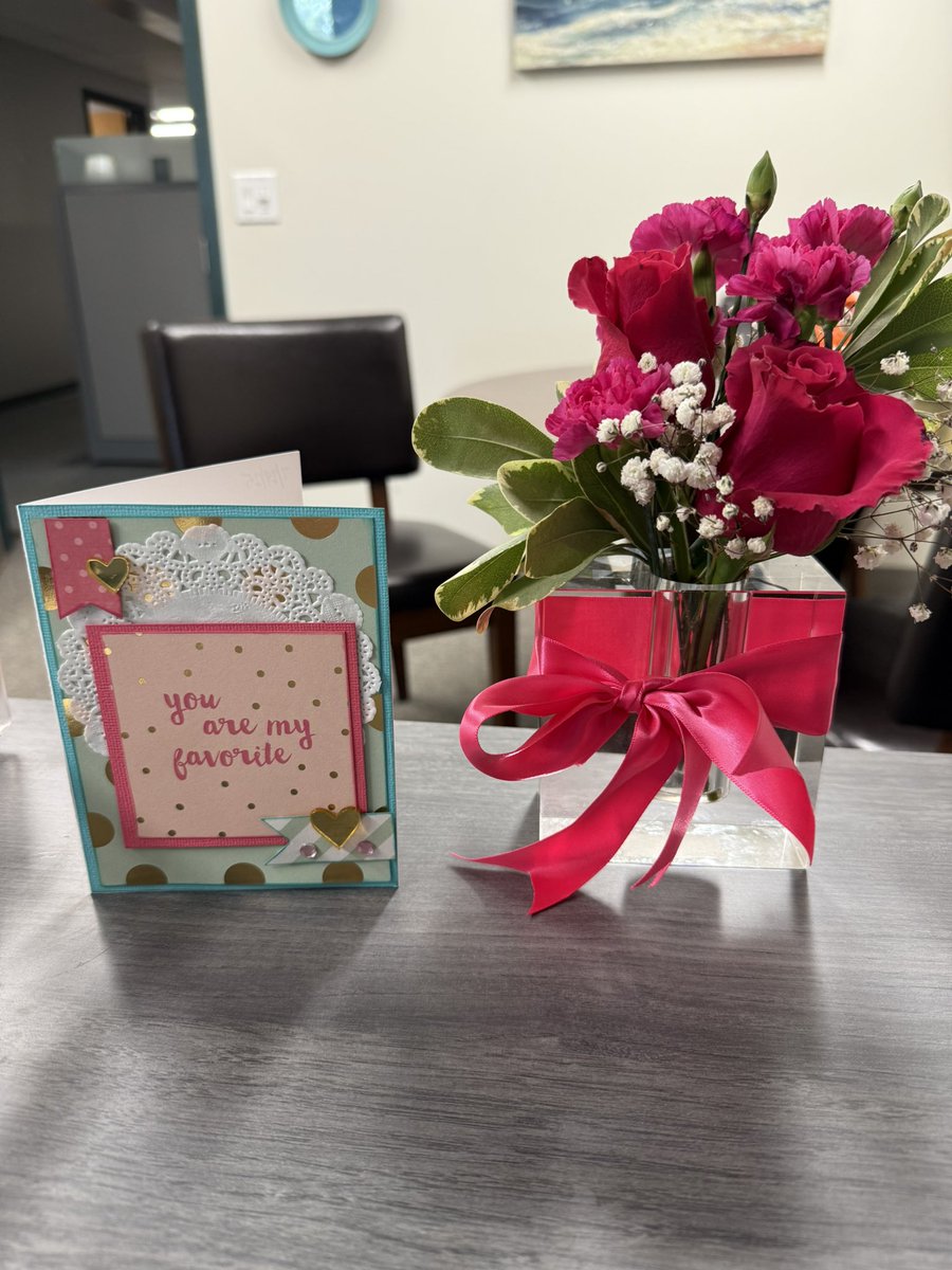 KateinHR tweet media