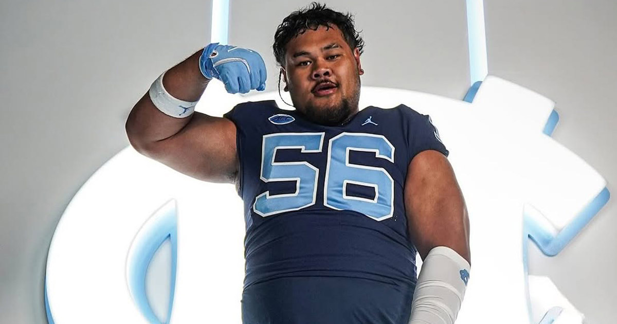 UNC has made a massive addition to its 2026 class: Viliami Moala, a 6-foot-2, 340-pound, high-three-star defensive lineman, announced his commitment to North Carolina on Friday.
Read: on3.com/teams/north-ca… (FREE)