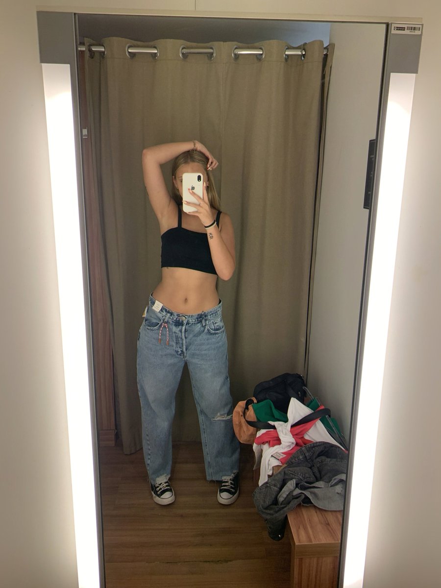 HazeGabi's tweet photo. Every inch of me is ready to be pulled apart and praise for how dirty I can be. FREE link's waiting in my comments ⬇️ https://t.co/2nZ2Hlaf82