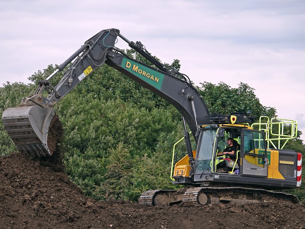 Barrie Woodward (@barrie_woodward) on Twitter photo <a href="/dmorganplc/">D Morgan plc</a> excavators continue working on the pond in the Carlies Farm corner of the Wingates Employment site development this afternoon <a href="/dmorganplc/">D Morgan plc</a> excavators continue working on the pond in the Carlies Farm corner of the Wingates Employment site development this afternoon