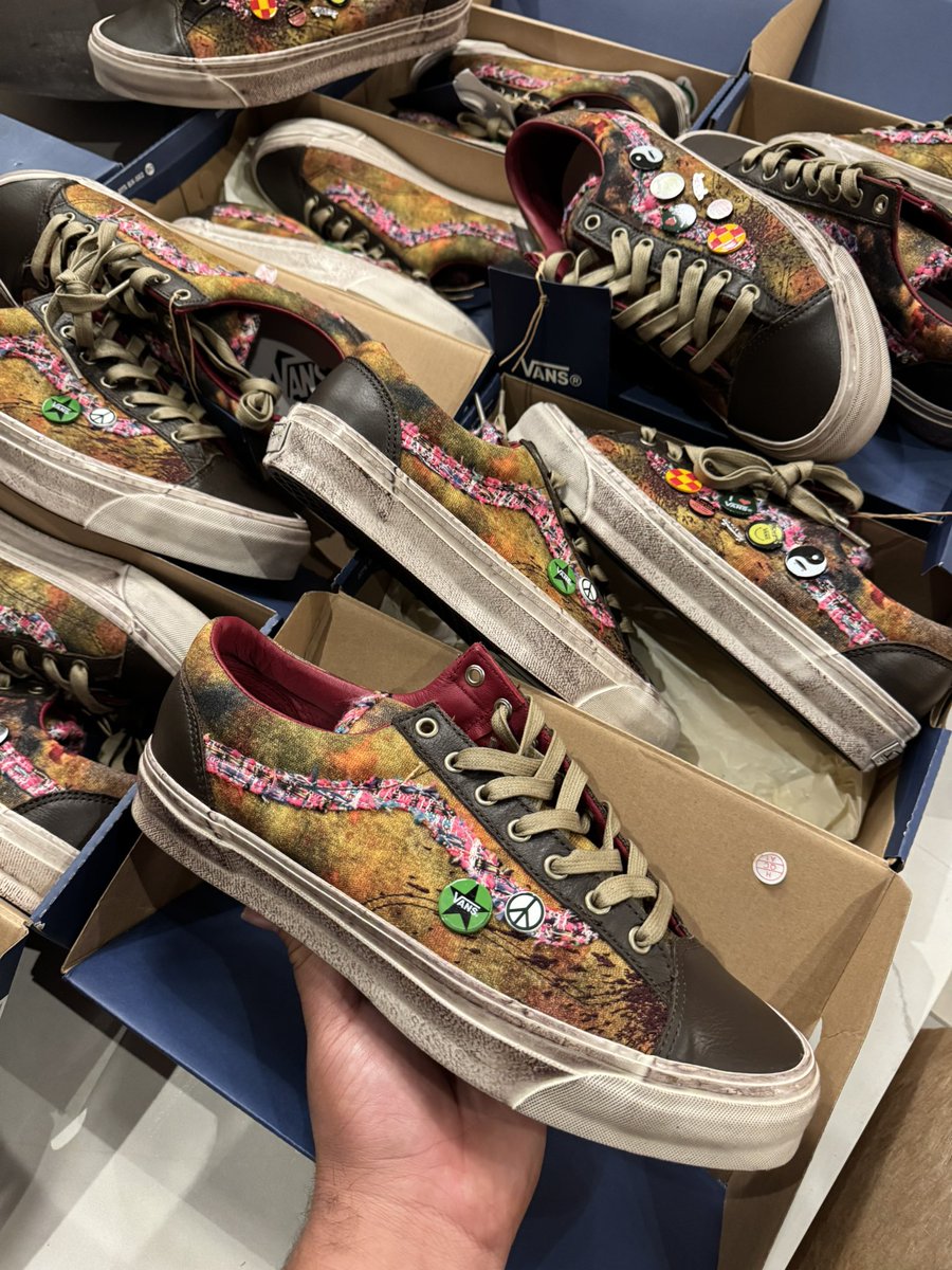 Available 6-13 Vans .. Chanel inspired 🔥💪🏾