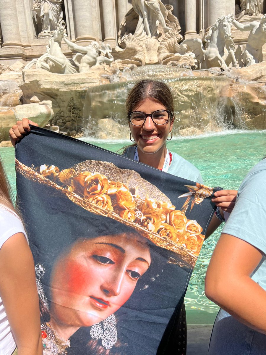 🔵 #ActualidadPastoreña |  Miembros del Grupo Joven de la Primitiva Pastora se encuentran en Roma, siendo parte del #JubileodelosJóvenes2025 y participando esta tarde del Encuentro de los Jóvenes españoles y la Eucaristía, en la Plaza de San Pedro.

¡Gracias por responder siempre