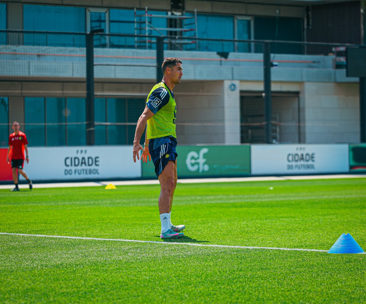 CR7HQ_'s tweet photo. Cristiano Ronaldo SIU https://t.co/l5t7r6VTYc