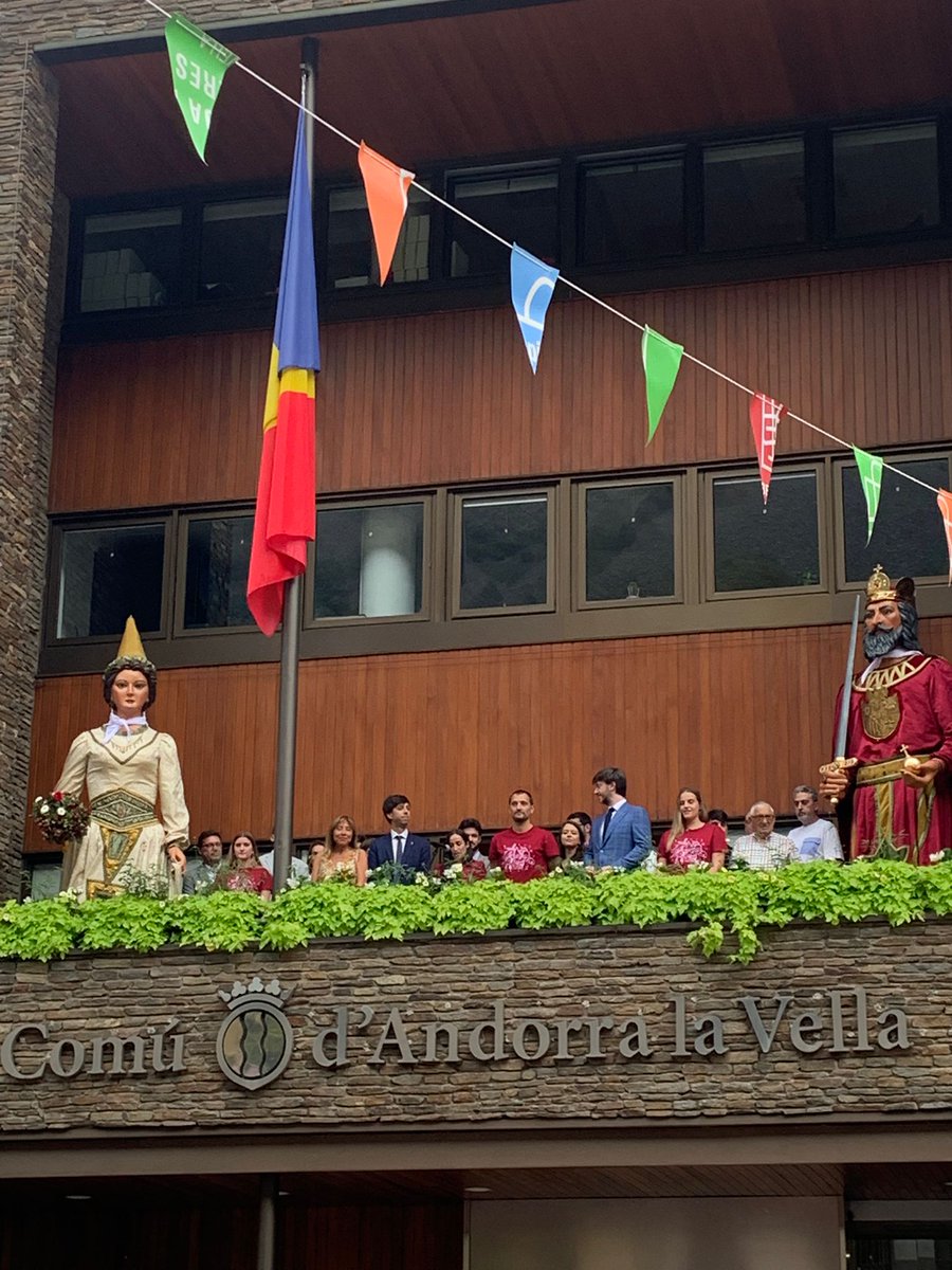 Moments únics, tradició i alegria 🎊
Bona festa Major <a href="/AndorraCapital/">Andorra la Vella</a> 🇦🇩