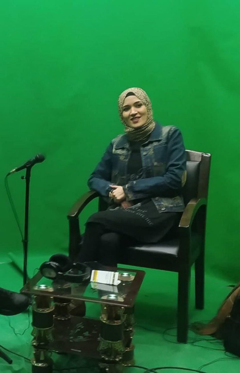 🚨 The bodies of journalist Marwa Muslim and her family have been recovered from beneath the rubble.

She and her two brothers were killed when an Israeli airstrike struck their home in Al-Shuja’iyya, eastern Gaza City, during the army’s siege on the area.