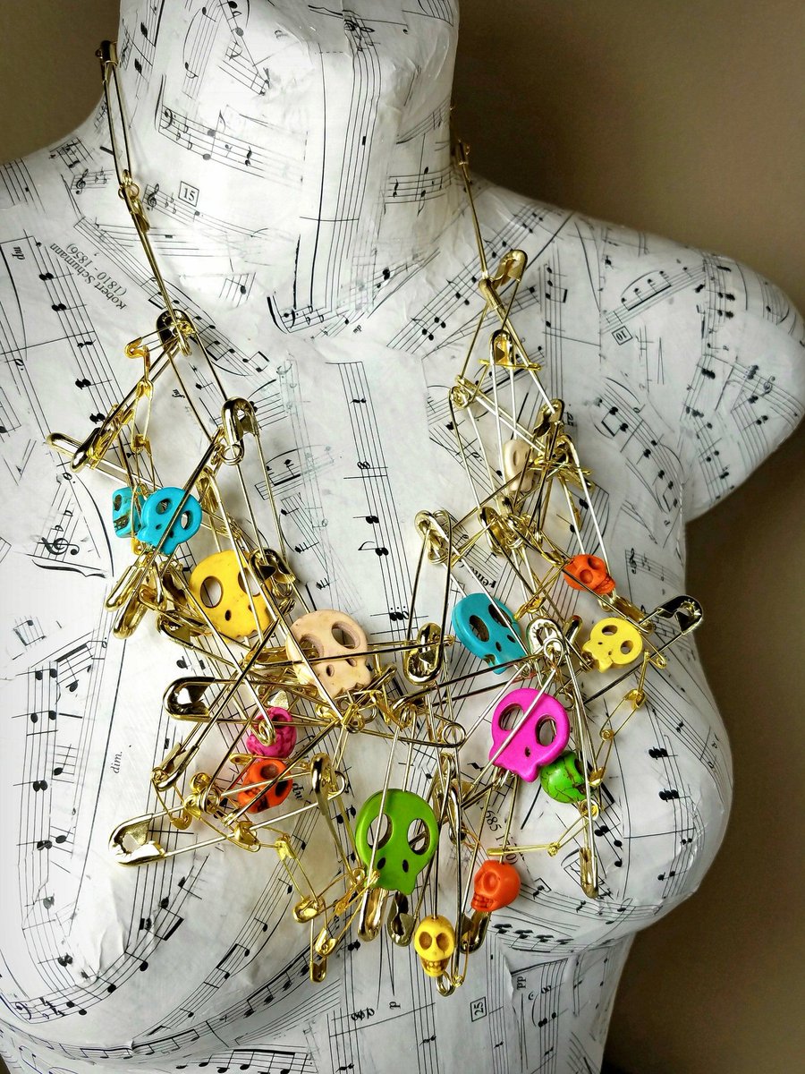 🔥 2-Week Necklace Sale!
One-of-a-kind handmade statement necklaces are 20% off now in my Etsy store 🎨💖
Kick it off with this bold skull bib piece!  #etsysale #boldstyle