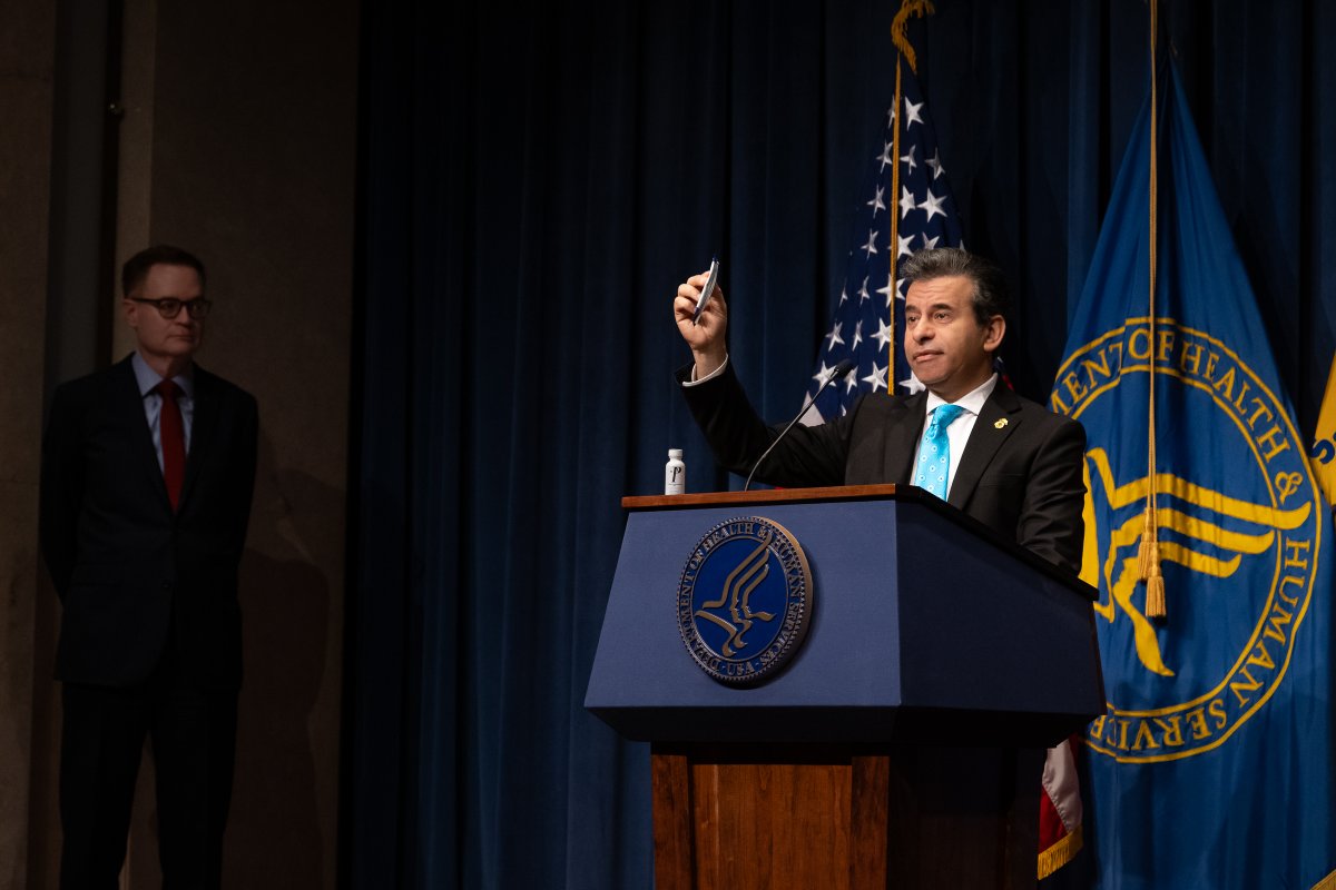 HHS.gov (@hhsgov) on Twitter photo ICYMI: On Tuesday, <a href="/SecKennedy/">Secretary Kennedy</a> and <a href="/DrMakaryFDA/">Dr. Marty Makary</a>, joined by <a href="/SenMullin/">Markwayne Mullin</a>, announced <a href="/US_FDA/">U.S. FDA</a>’s latest action to protect Americans from dangerous, illegal opioids: recommending a scheduling action to control certain 7-hydroxymitragynine (7-OH) products, which are increasingly ICYMI: On Tuesday, <a href="/SecKennedy/">Secretary Kennedy</a> and <a href="/DrMakaryFDA/">Dr. Marty Makary</a>, joined by <a href="/SenMullin/">Markwayne Mullin</a>, announced <a href="/US_FDA/">U.S. FDA</a>’s latest action to protect Americans from dangerous, illegal opioids: recommending a scheduling action to control certain 7-hydroxymitragynine (7-OH) products, which are increasingly