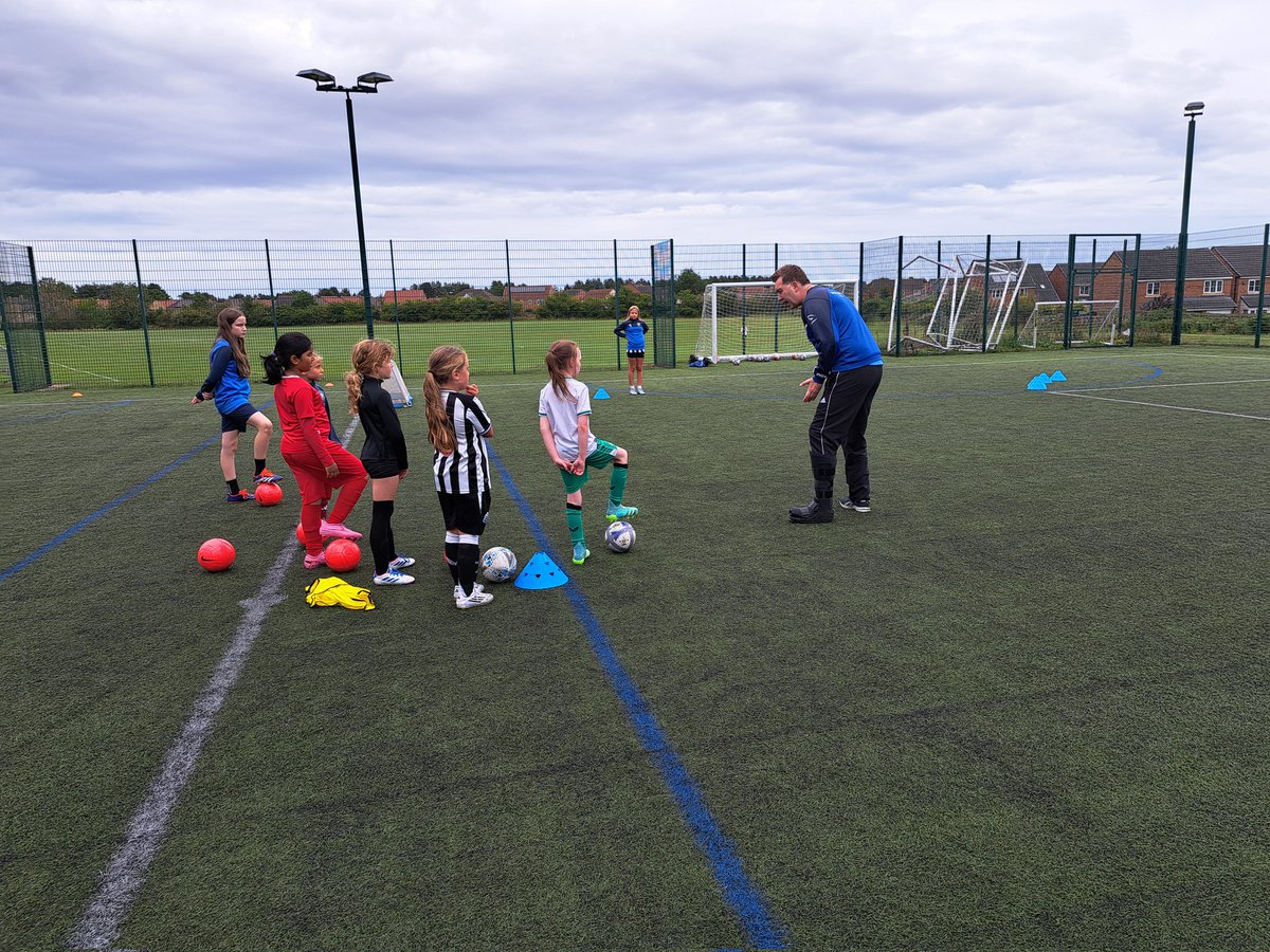 Wideopen Wildcats, Squad Girls & Just Play (@wideopenw) on Twitter photo Euros inspired ⚽️
<a href="/NorthumFA/">Northumberland FA</a>
#wildcats #thisgirlcan #letgirlsplay #madeforthisgame Euros inspired ⚽️
<a href="/NorthumFA/">Northumberland FA</a>
#wildcats #thisgirlcan #letgirlsplay #madeforthisgame