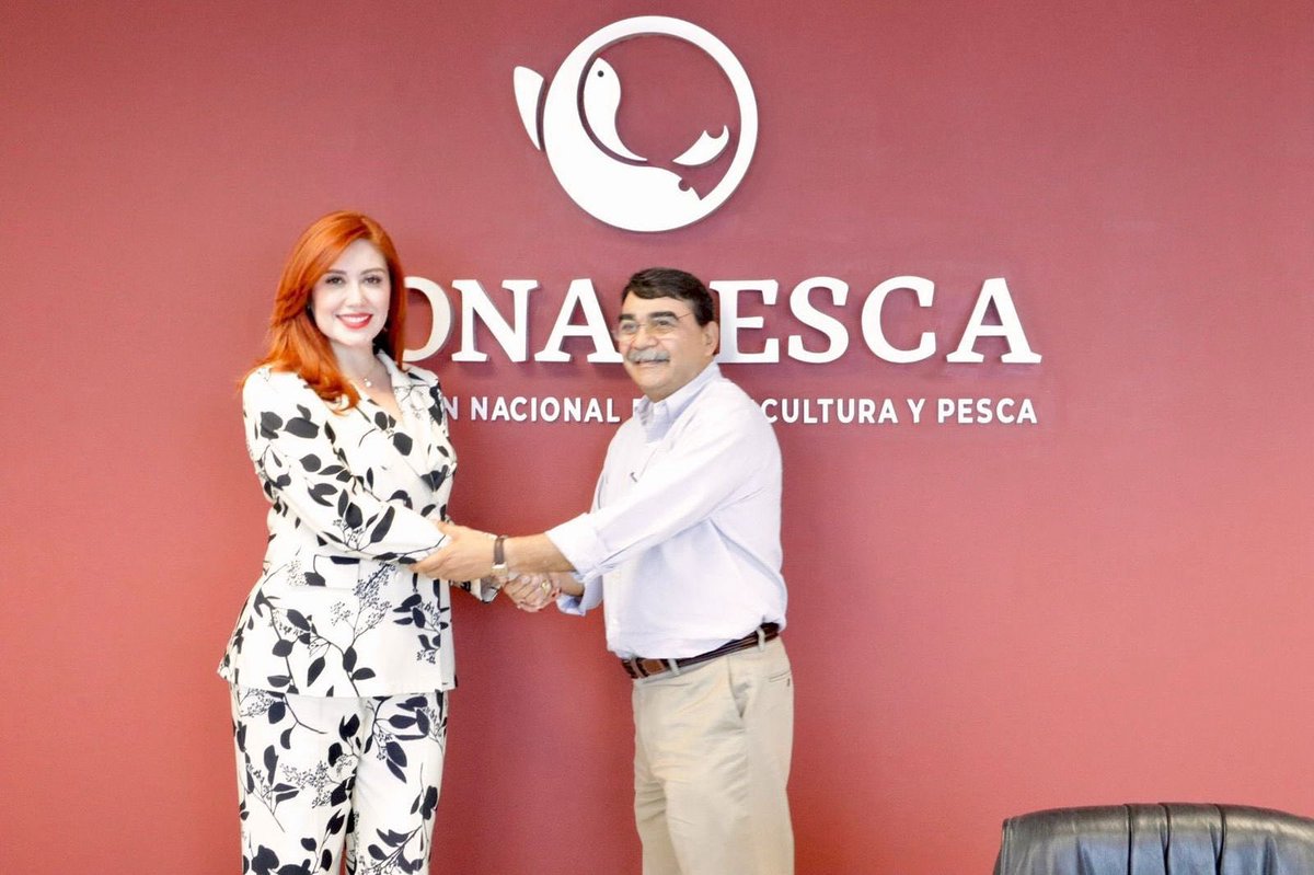 Gracias al Dr. <a href="/alflona5/">alejandro flores nava</a> por su entrega y compromiso con el sector pesquero y acuícola de Sinaloa desde la <a href="/Conapesca/">Conapesca</a>.
El gobernador <a href="/rochamoya_/">Rubén Rocha Moya</a> y una servidora le agradecemos de corazón su apoyo a nuestro estado.