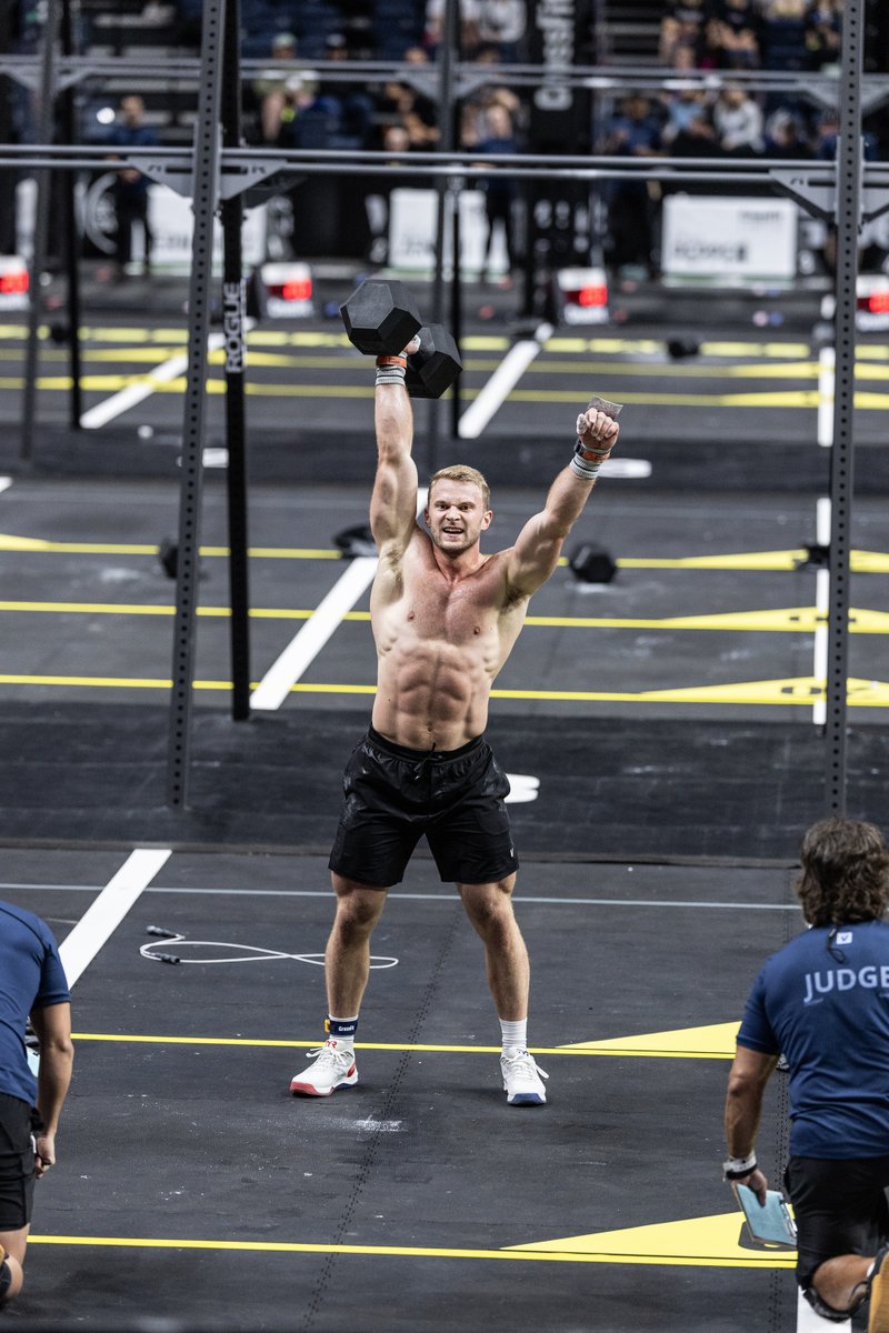 RogueFitness's tweet photo. They’re just getting started. 🔥

#ryourogue https://t.co/PPQ48E9Q3u