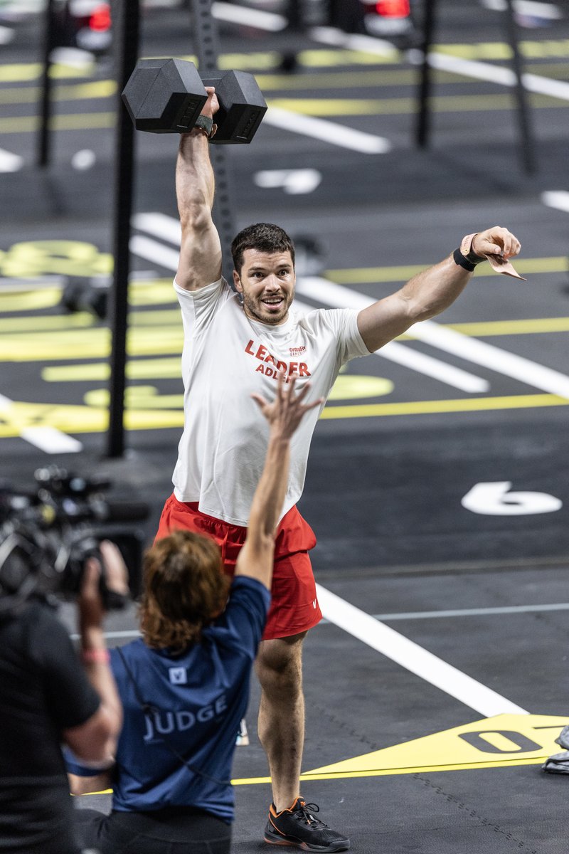 RogueFitness's tweet photo. They’re just getting started. 🔥

#ryourogue https://t.co/PPQ48E9Q3u