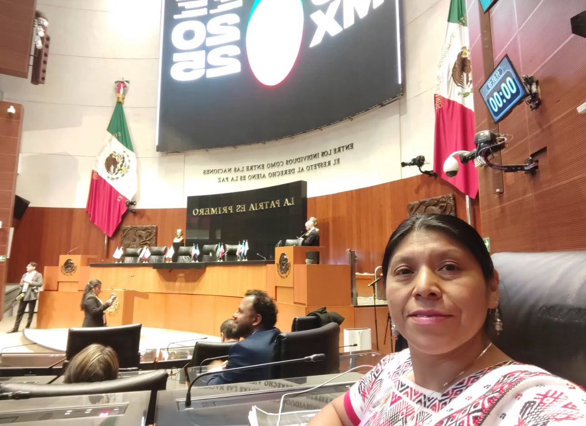 Sonia Gutierrez (@soniagraguay) on Twitter photo En el <a href="/senadomexicano/">Senado de México</a>, participando en el 2o. #CongresoPanamericano.
Mucho que dialogar de la región con legisladores y líderes con visión progresista de todo el hemisferio! En el <a href="/senadomexicano/">Senado de México</a>, participando en el 2o. #CongresoPanamericano.
Mucho que dialogar de la región con legisladores y líderes con visión progresista de todo el hemisferio!