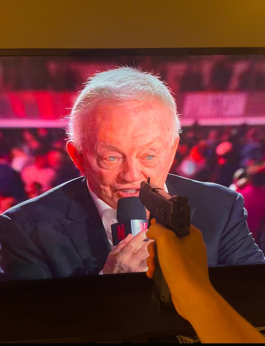 mati 🥩 tweet media