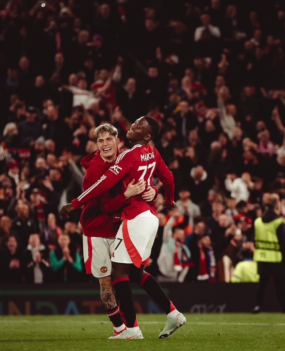 🚨 MAN UNITED GAIN TRAIN - No Manchester United fan shouldn’t have less than 5000 followers.

- Drop your handles 
- Follow anyone who likes your comment 
- Reposts are appreciated 
- Follow me