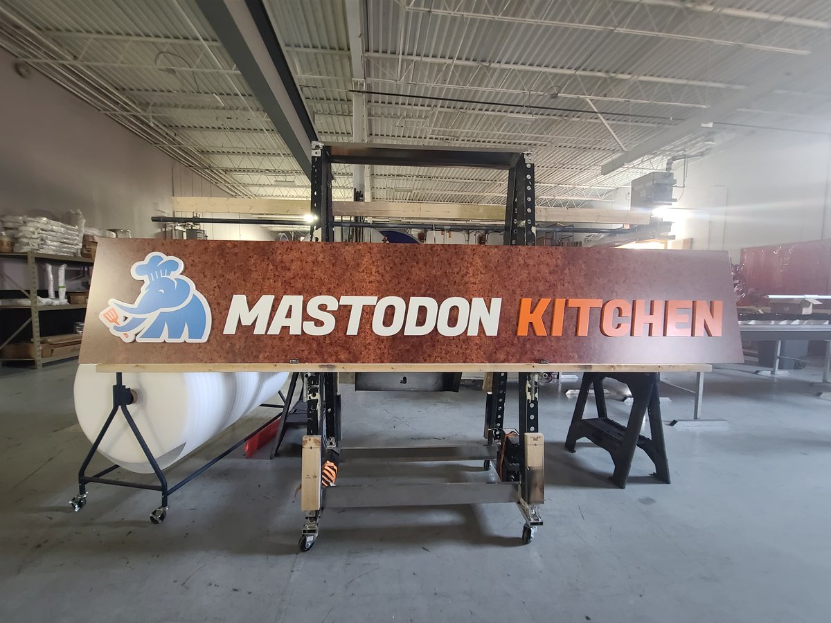 🌈✨ Explore the psychology of color in indoor signage, highlighting how strategic choices can guide guests and enhance experiences, from calming blues to energizing yellows.🏢🖍️ #ColorPsychology #DesignMatters