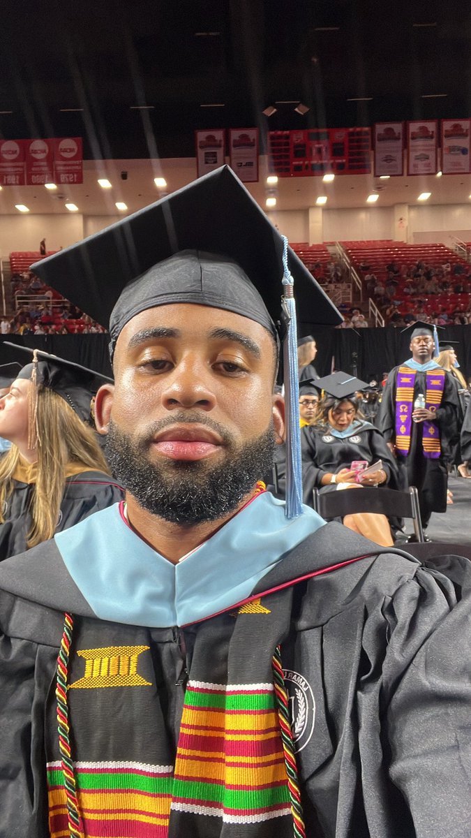 KJJohnsonII's tweet image. Side Quest of the year complete! 🙌🏽

Master of Education in Administration (Principal Certification) 🎓🥳