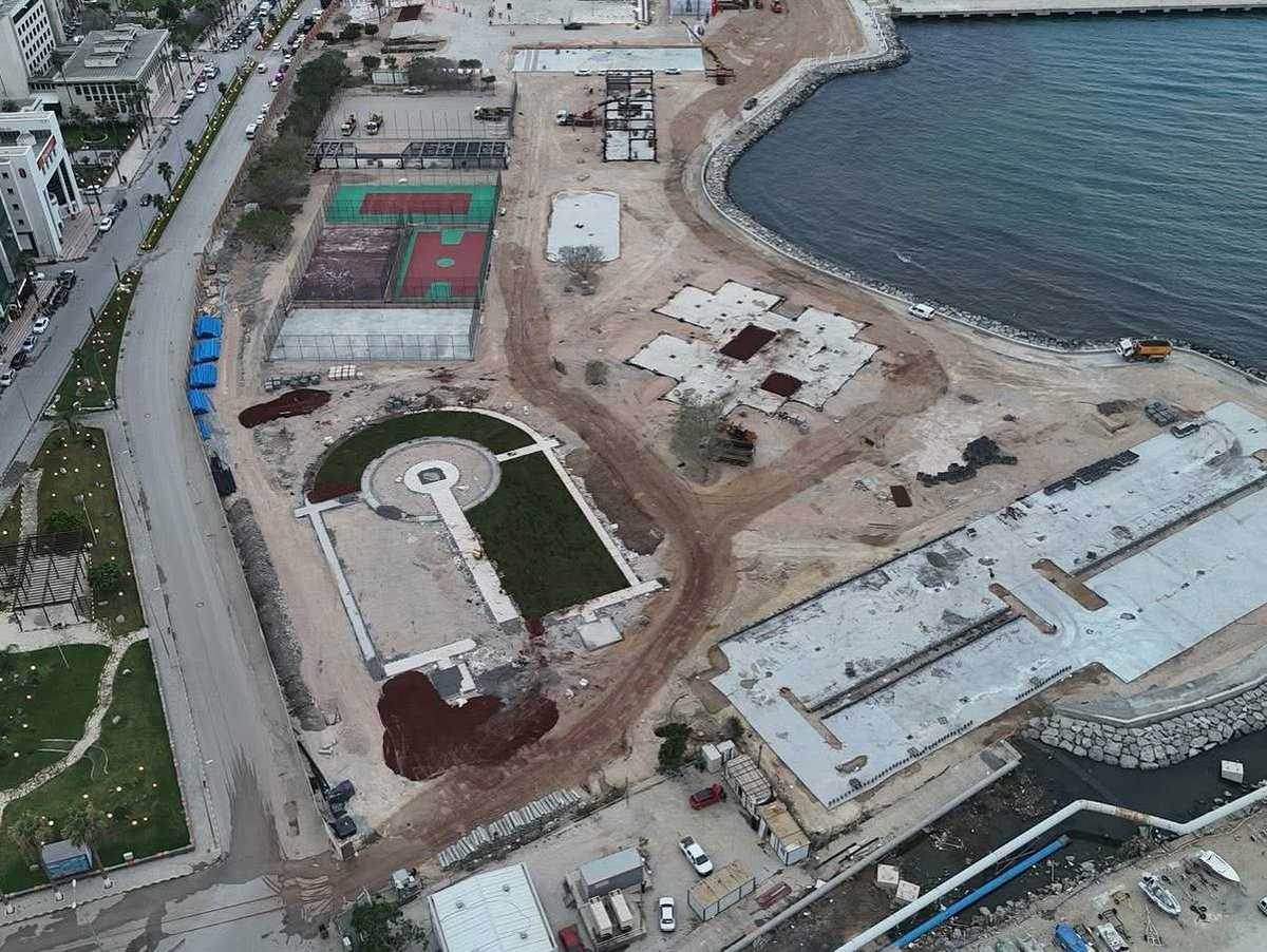 Abdulkadir Özel (@abdulkadirozl) on Twitter photo Çevre, Şehircilik ve İklim Değişikliği Bakanlığımız tarafından yapımı devam eden İskenderun Sahil Şeridi Rekreasyon ve Peyzaj Projesi inşaat alanında Bakanımız Sayın <a href="/murat_kurum/">Murat KURUM</a> ile incelemelerde bulunduk.
Sahil bandında yaşanan çöküntüler sebebiyle hasar gören sahilimizi, Çevre, Şehircilik ve İklim Değişikliği Bakanlığımız tarafından yapımı devam eden İskenderun Sahil Şeridi Rekreasyon ve Peyzaj Projesi inşaat alanında Bakanımız Sayın <a href="/murat_kurum/">Murat KURUM</a> ile incelemelerde bulunduk.
Sahil bandında yaşanan çöküntüler sebebiyle hasar gören sahilimizi,