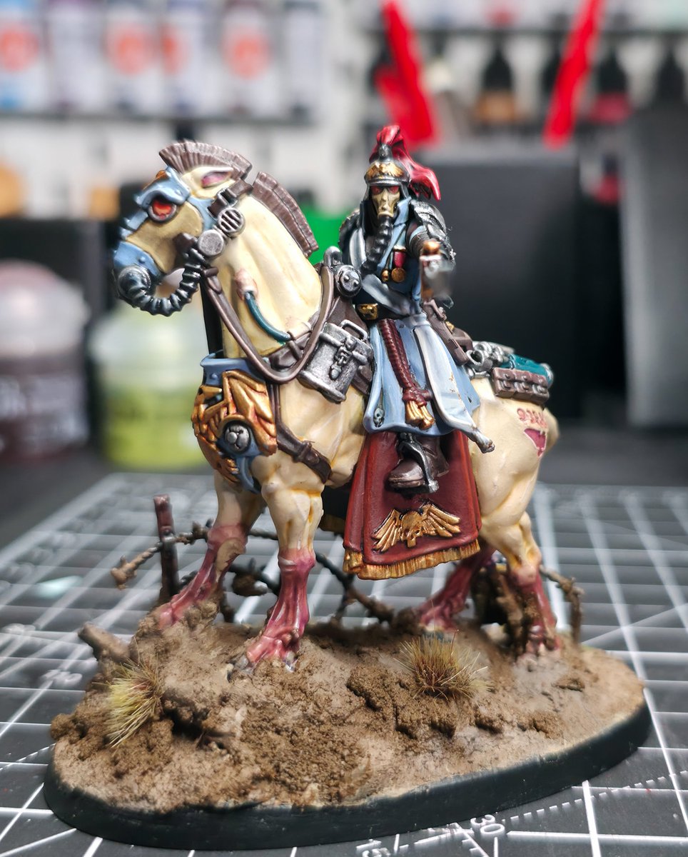 Added some tufts and some mud textures to the base today, added a varnish and he's into the storage box and onto the next!