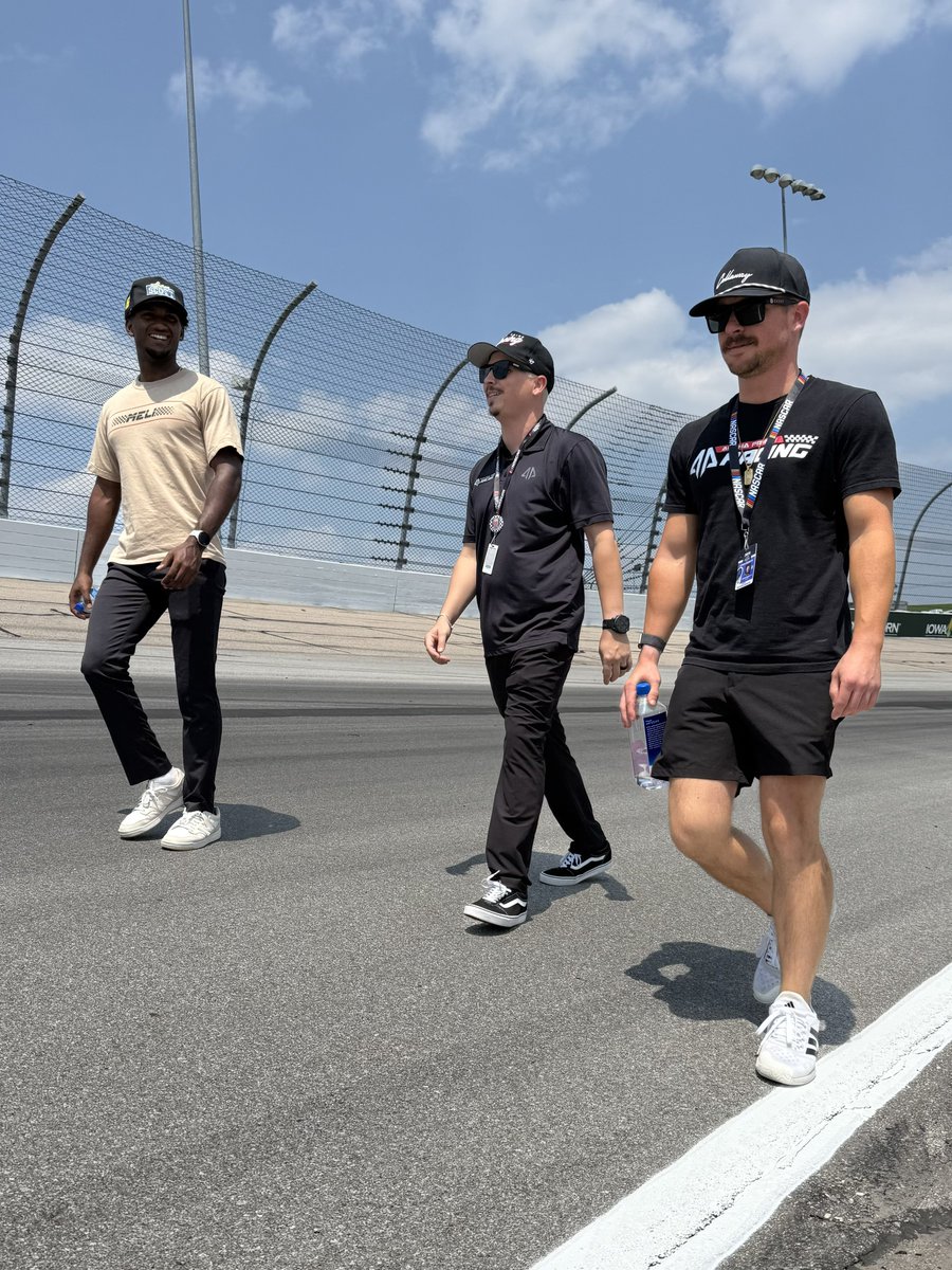 Alpha Prime Racing (@teamalphaprime) on Twitter photo Track walking around <a href="/iowaspeedway/">Iowa Speedway</a> with a guest appearance from <a href="/LavarScott/">Lavar Scott</a>!
#HyVeeParks250 | <a href="/XfinityRacing/">Xfinity Racing</a> Track walking around <a href="/iowaspeedway/">Iowa Speedway</a> with a guest appearance from <a href="/LavarScott/">Lavar Scott</a>!
#HyVeeParks250 | <a href="/XfinityRacing/">Xfinity Racing</a>