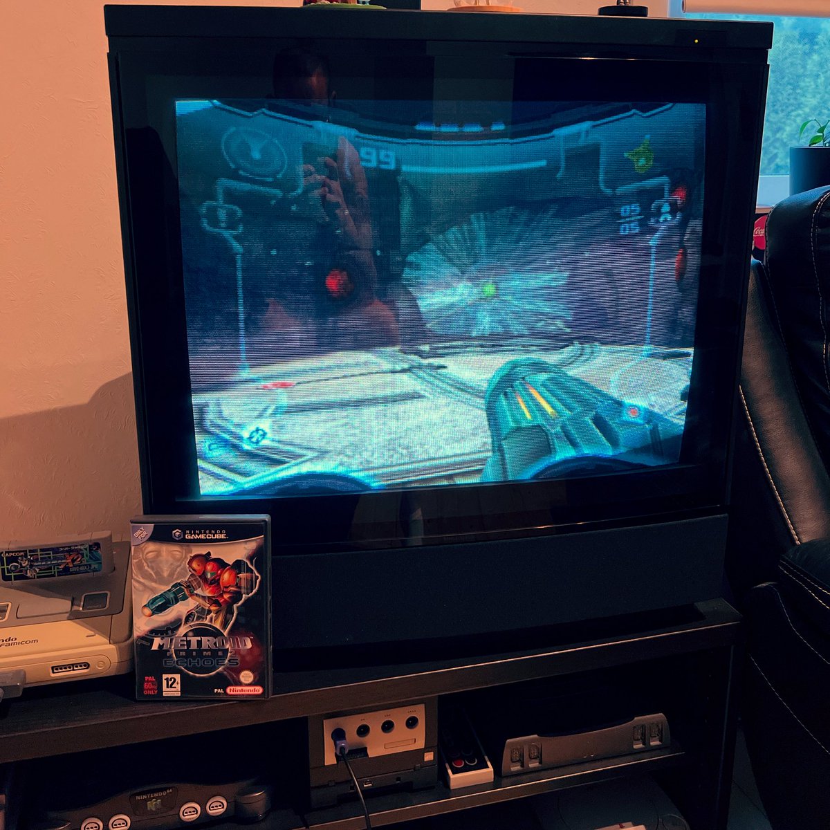 Körde ut Prime Remastered tidigare idag på min Switch 2.

Tyvärr finns det ingen remaster på tvåan men det hindrade mig inte utan jag drog bara igång min hederliga gamla GameCube och började köra det på tjock-TV:n.