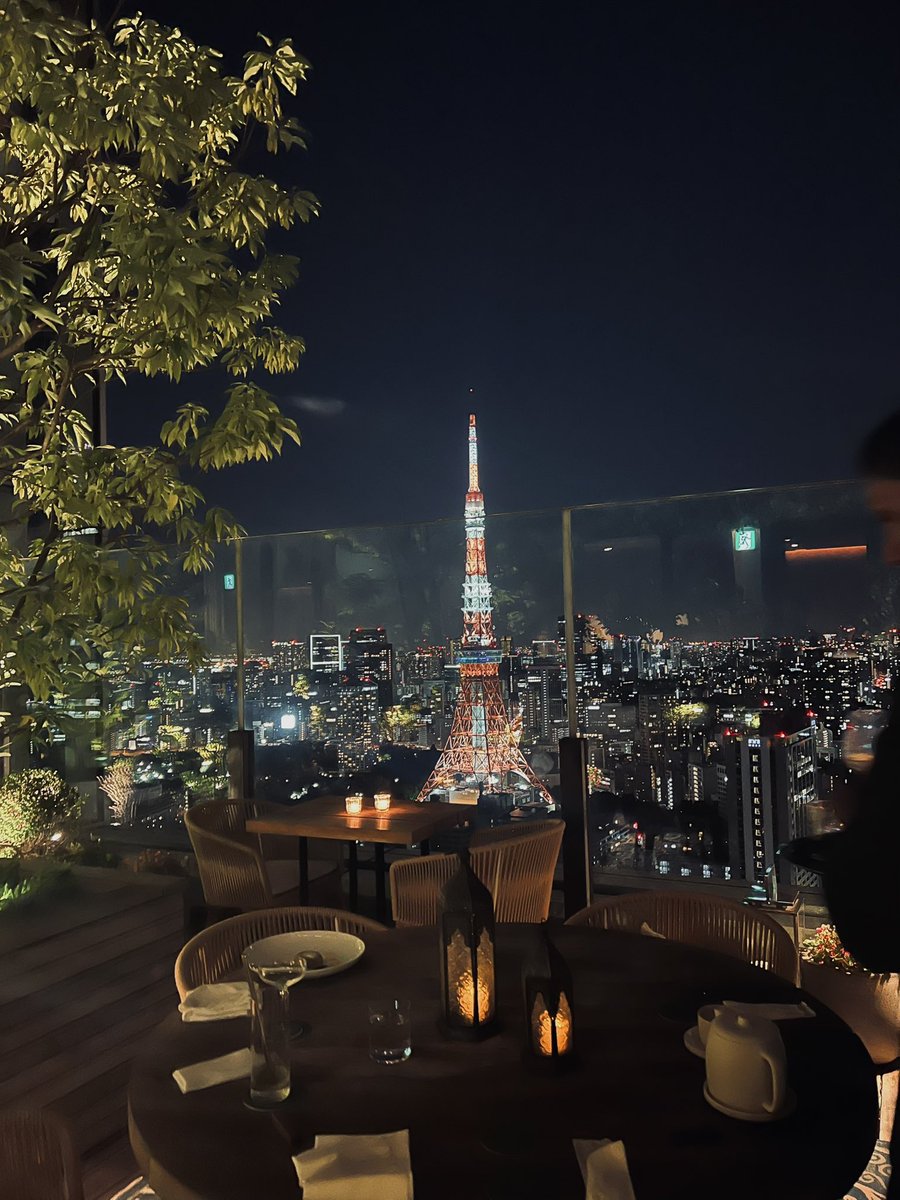 GOONie_PR2018's tweet photo. "Tokyo Tower " seen from the "edition".🗼
 Very beautiful!🥹✨

But the Tokyo Tower as seen from "GOONie" is more like me.😌 https://t.co/3jlbvRIR56