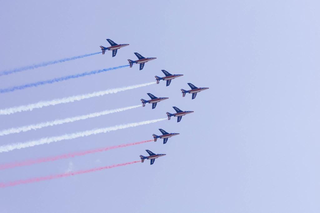 VilleCherbourg's tweet photo. ✈️ La @PAFofficiel a fait un dernier passage au-dessus du village de la #RolexFastnetRace pour saluer Cherbourg-en-Cotentin. Un moment spectaculaire ! 🇫🇷 https://t.co/GHrvXAJvw0