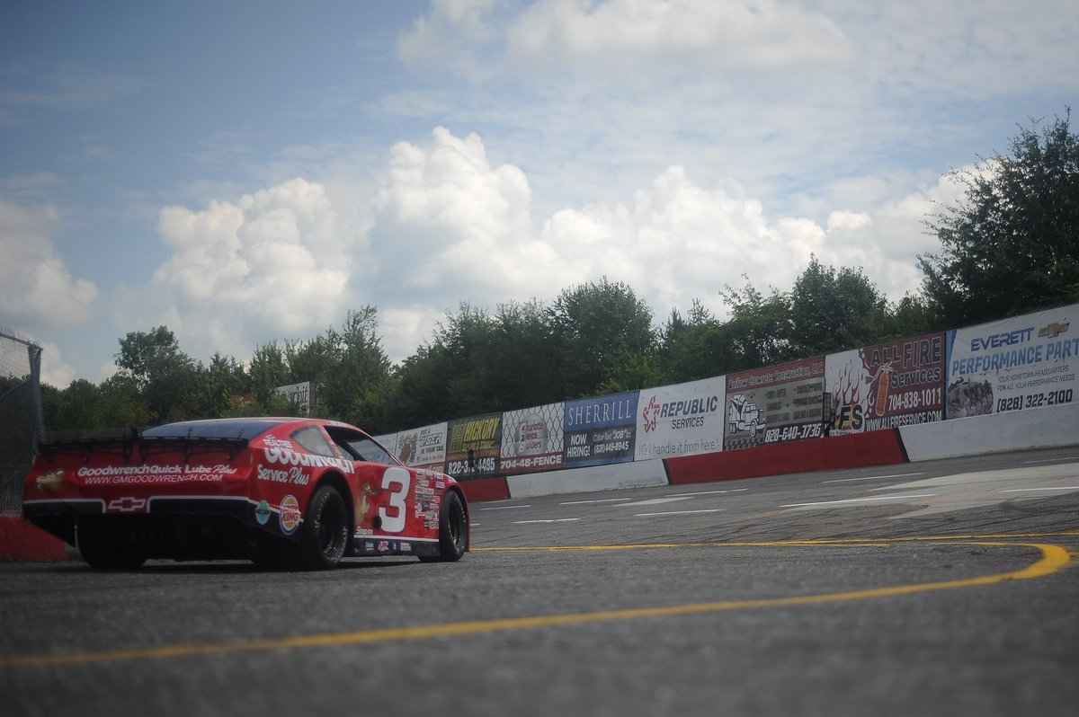 CARS Tour (@carstour) on Twitter photo .<a href="/landenlewis99/">Landen lewis</a> starts his day off P1 in the first LMSC session☝️
<a href="/LayneRiggs99/">Layne Riggs 🇺🇸</a> and <a href="/DougBarnesJr88/">Doug Barnes Jr</a> complete the top 3.
<a href="/zmaxraceproduc1/">zMAX</a> | <a href="/SoundGearHear/">SoundGear</a> | Throwback Classic Presented by <a href="/FloRacing/">FloRacing</a> .<a href="/landenlewis99/">Landen lewis</a> starts his day off P1 in the first LMSC session☝️
<a href="/LayneRiggs99/">Layne Riggs 🇺🇸</a> and <a href="/DougBarnesJr88/">Doug Barnes Jr</a> complete the top 3.
<a href="/zmaxraceproduc1/">zMAX</a> | <a href="/SoundGearHear/">SoundGear</a> | Throwback Classic Presented by <a href="/FloRacing/">FloRacing</a>