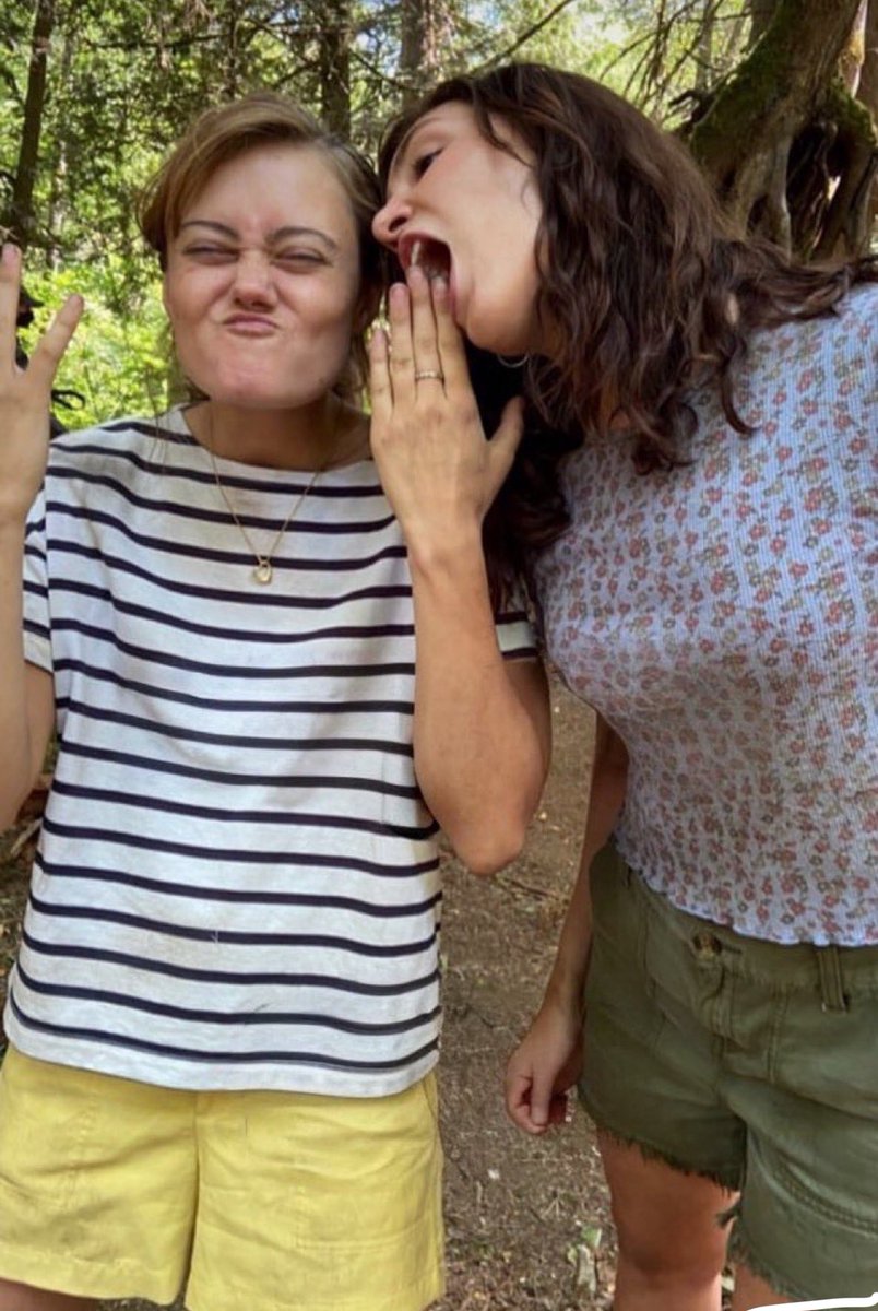 jackieshauna on national gf day Can we talk abt this😭😭😭😭😭😭