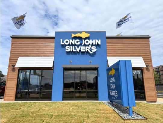 Long John Silver’s has opened its doors at 4406 Bell St. The galley is stocked, the crew is ready, and the seafood treasures await. 🏴‍☠️ Come grab a bite and chart your course for flavor!
#FishYeah #LongJohnSilversAmarillo 

📍4406 Bell St., Amarillo, TX 79109