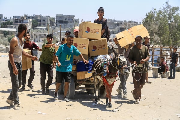 all_israel_news's tweet image. With US poised to present new Gaza aid plan, Israel continues combating int’l attacks over claims of ‘famine’ ow.ly/g06x106hCyp

#Israel #GazaAid #HumanitarianRelief #MiddleEastNews #GazaCrisis