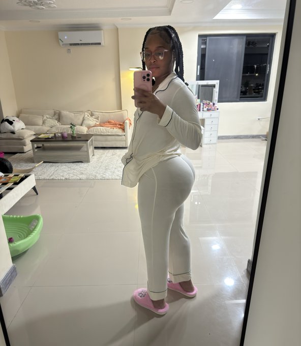 Alexis ᡕᠵ᠊ᡃ່࡚ࠢ࠘ ⸝່ࠡࠣ᠊߯᠆ࠣ࠘ᡁࠣ࠘᠊᠊ࠢ࠘𐡏 ~ ♡