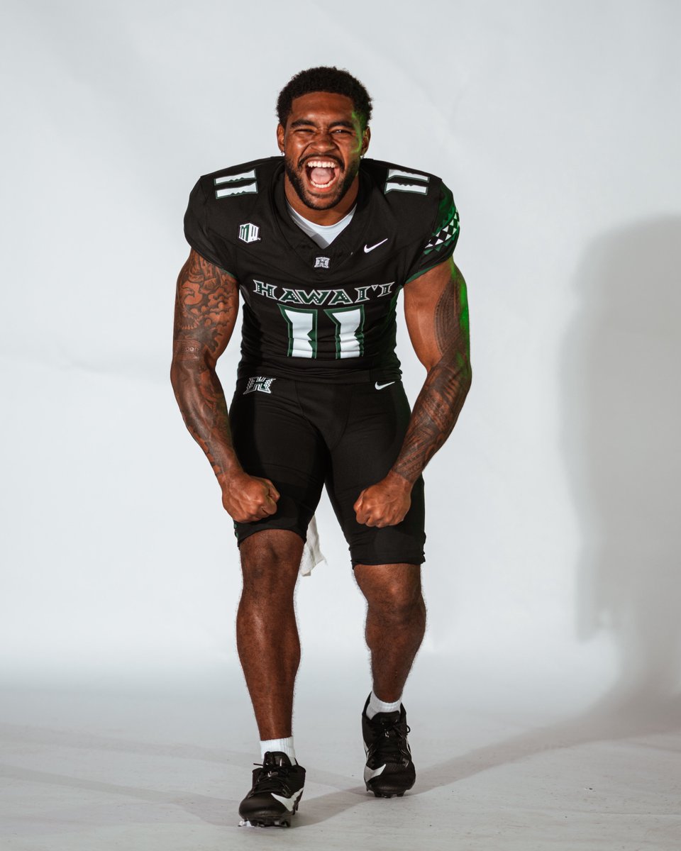 We play football this month 😤

August 23rd. 1:30 pm. See you at Ching. 

#BRADDAHHOOD x #GoBows