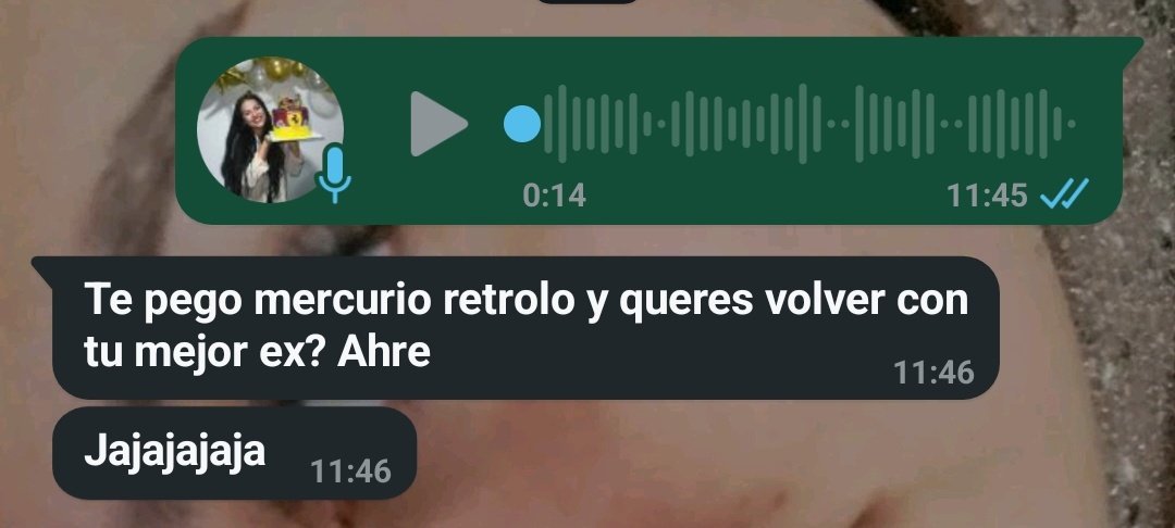 Le cuento a mi ex que soñé con ella.
Ella: