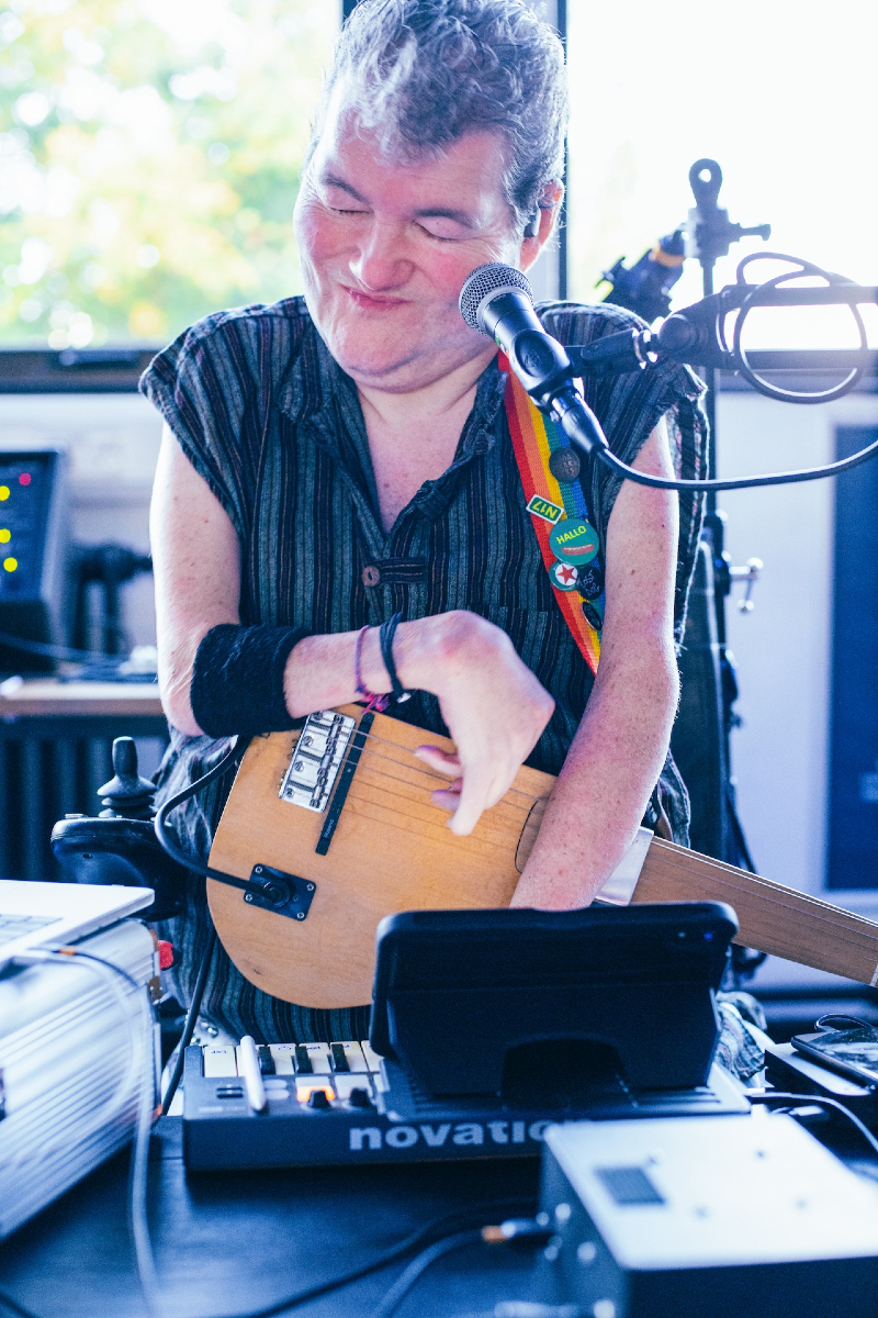 Only 48hrs left to vote for The Kellycaster in the 2025 midi innovation awards. And every vote counts at this point, thank you to everyone who has supported me to get this far I really appreciate your vote as there are so many brilliant innovations (including from friends Gawain