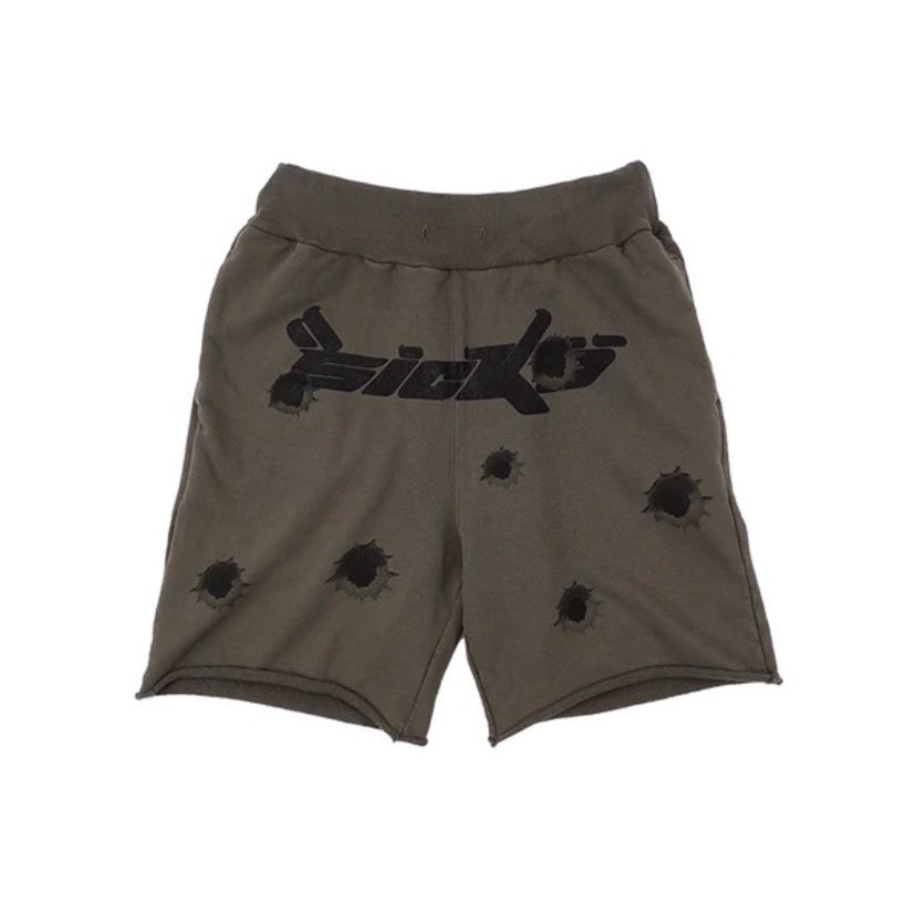 DodoFits's tweet image. Hassandotcom wearing Bape Gore-Tex Snowboard Jacket 1st Camo Green Mutli, Sickö Bulletproof Shorts, Nike SB Dunk Low Pushead 1

Shoutout @hassan_dotcom @shotupin4k @zaybeann