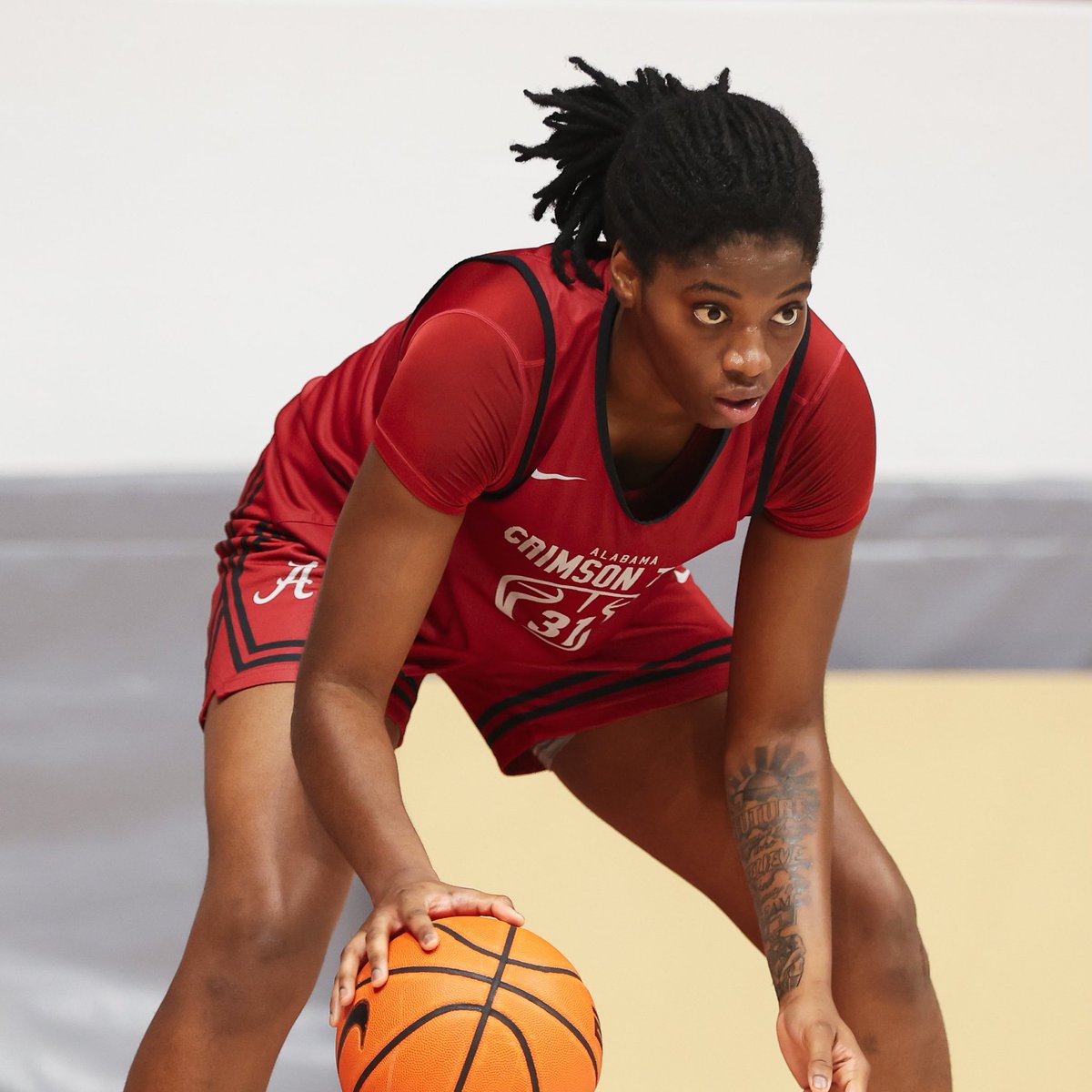 Sophomore Shoutout! 🤩

Leah, Reychel, Eris and Naomi can’t wait to be back in Coleman Coliseum! Grab your 2025-26 season tickets today! 

🎟️ bit.ly/3IlRmeh

#RollTide #GLG