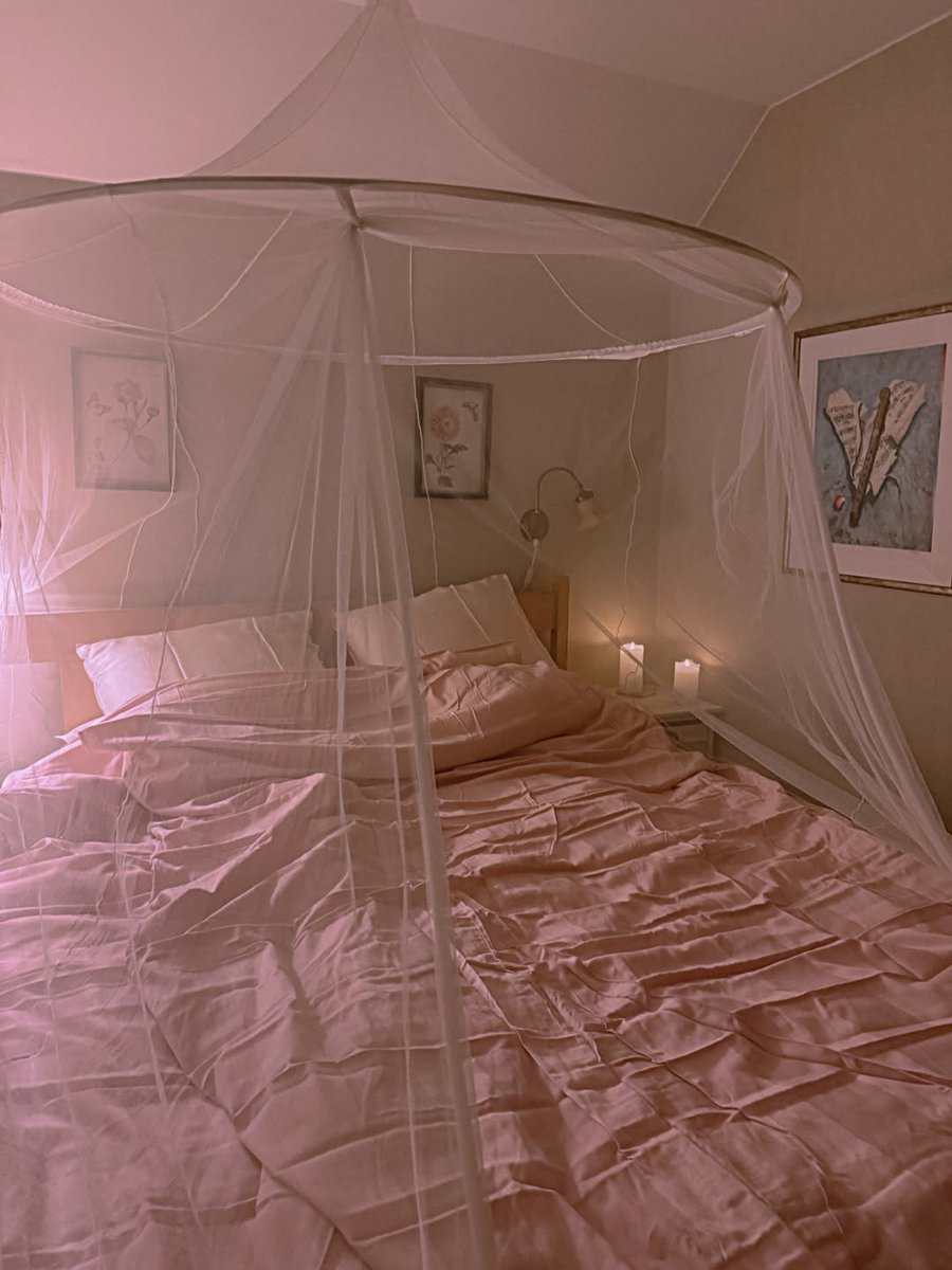 5. at my childhood best friends wedding, looking goth &lt;3
6. vicky christina Barcelona. two hot women, one hot old man
7. on the jetty with my first born child 
8. summer escape house to calm my anxiety &amp; worries