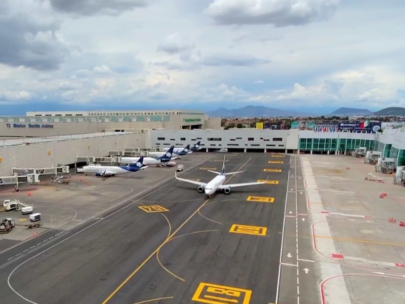 InfoTransportes's tweet image. ✈️🤝 #Pilotos de #ASPA y #CPAM llamaron al diálogo con #EEUU ante acciones del #DOT en el marco del Acuerdo Bilateral Aéreo #Aviación #Pasajeros 

- @aspaprensa 

👉tinyurl.com/22by4arg